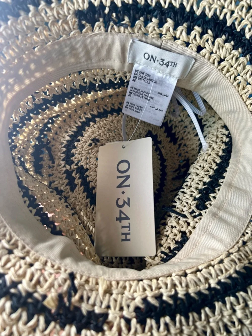 On 34th Women's Striped Crochet Cloche Hat Black & Beige Swirl NWT - Picture 4 of 5